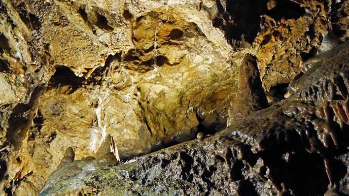 Blick in eine Höhle (Quelle: rbb/OHRENBÄR/Sonja Kessen)