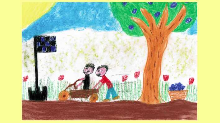 Kinderzeichnung: ein Junge in einem Rennwagen, von einem anderen Jungen geschoben, ein Obstbaum und Blumenwiese im Hintergrund (Quelle: Noam Nink)